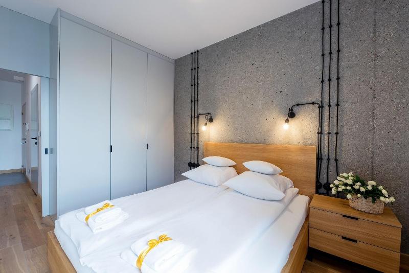 Aparthotel Warsaw Hub image