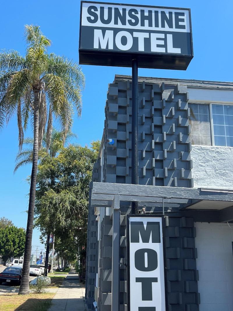 Sunshine Motel image
