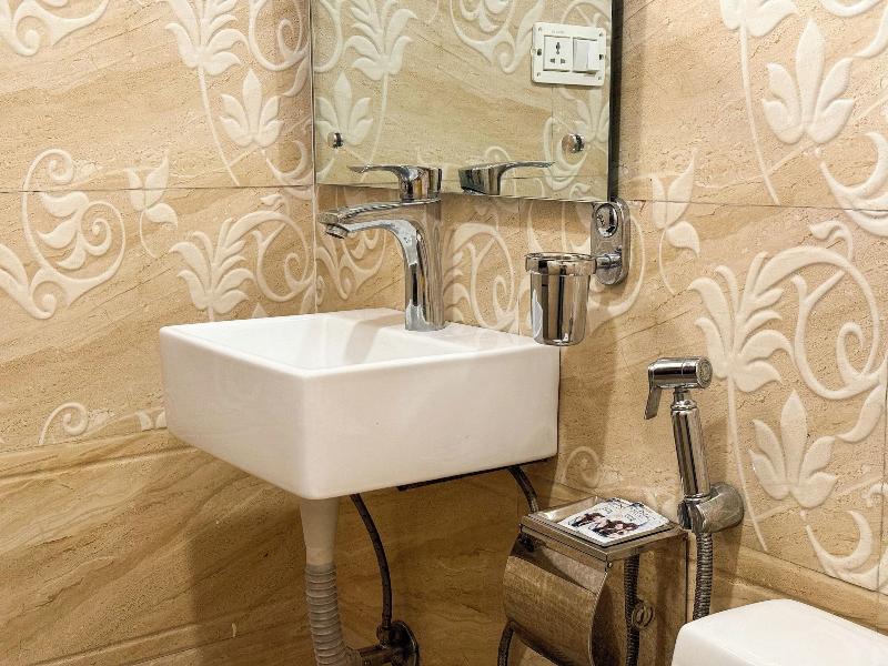 Hotel Abi International image