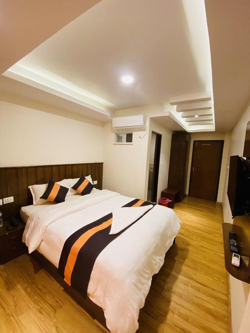 Hotel Abi International image