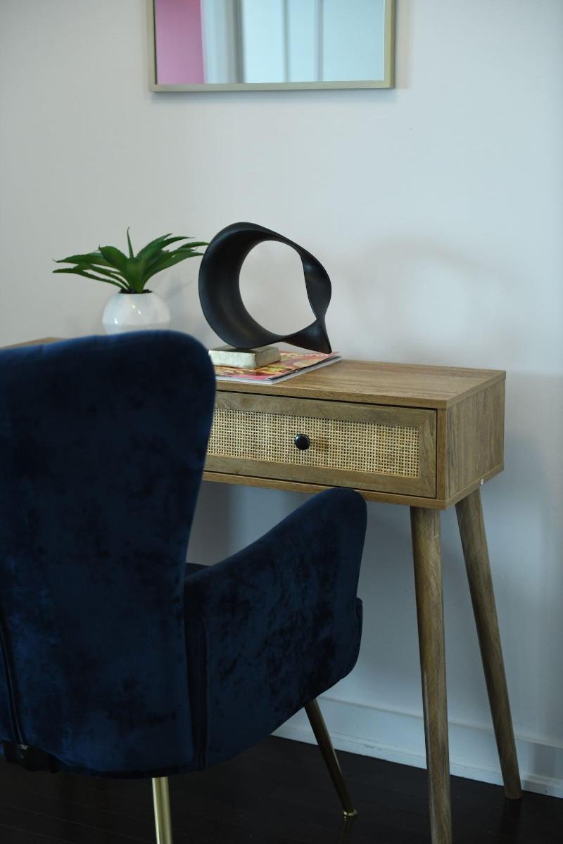 Rivetstays The York image