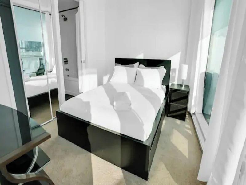 Rivetstays The York image