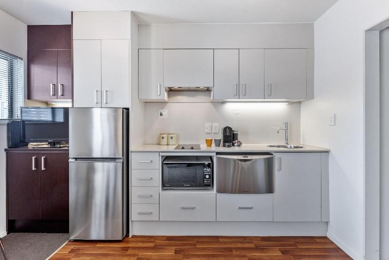Paihia Beach Apartment image