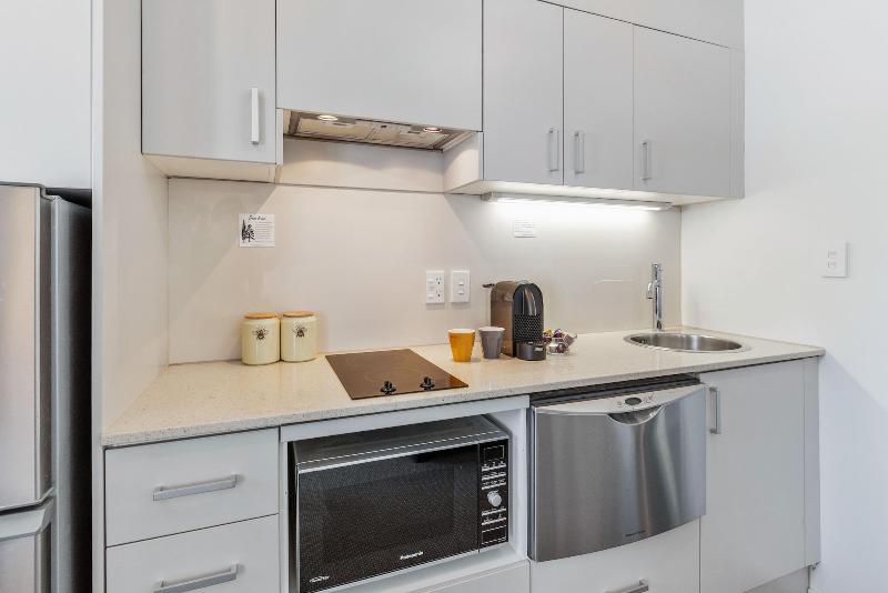 Paihia Beach Apartment image