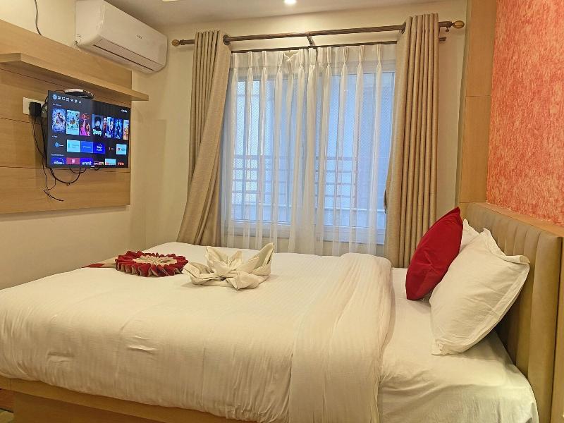 Hotel Malati image