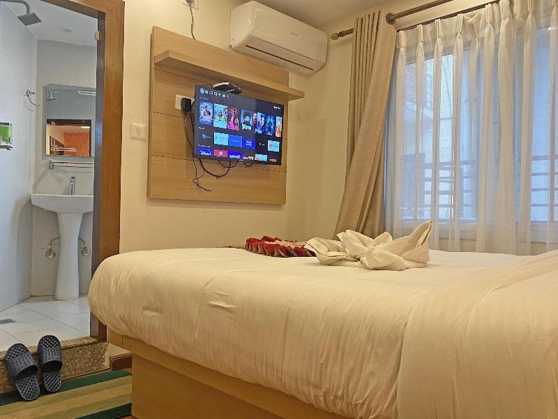 Hotel Malati image