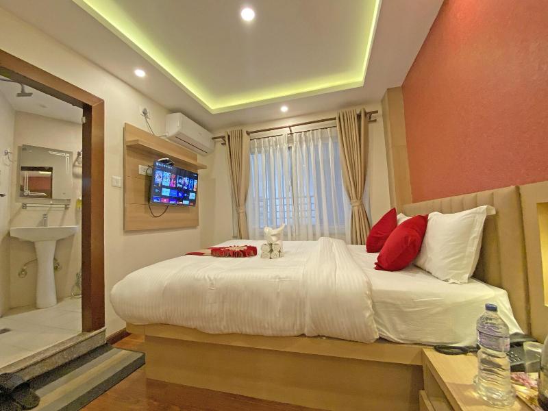 Hotel Malati image