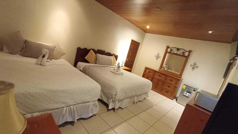 Kartagus Guest House image