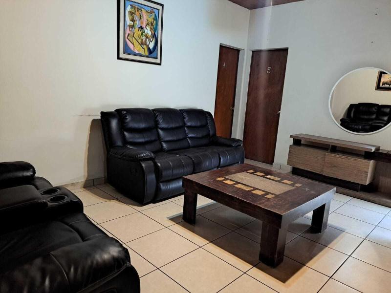 Kartagus Guest House image