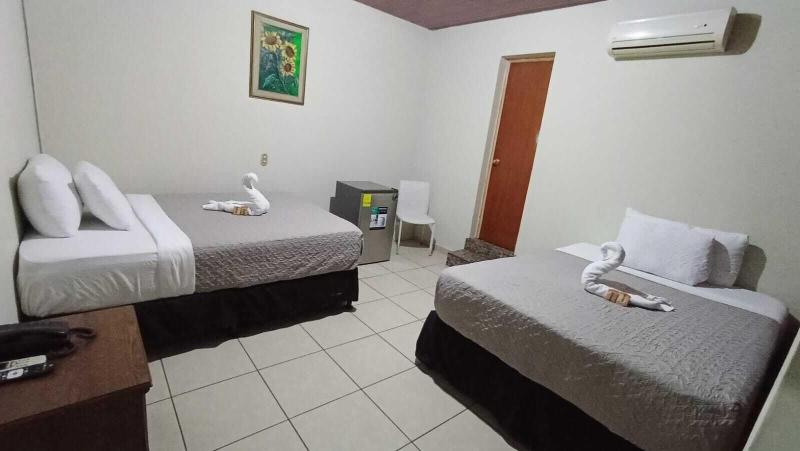 Kartagus Guest House image