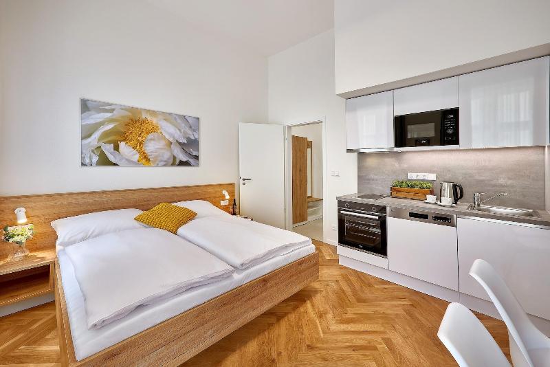 Downtown Suites Rubesova image