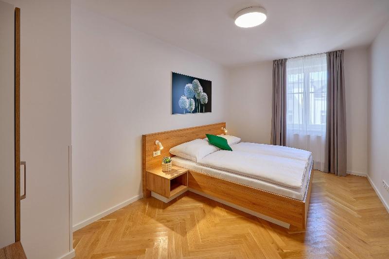 Downtown Suites Rubesova image