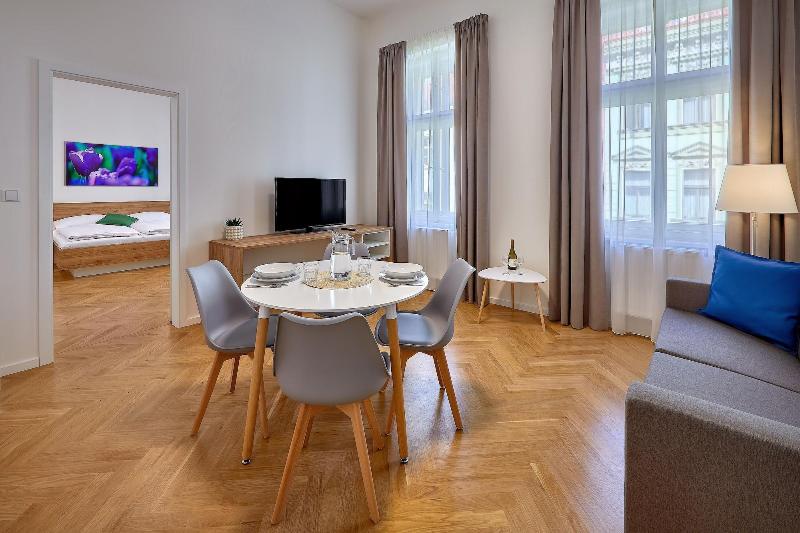 Downtown Suites Rubesova image