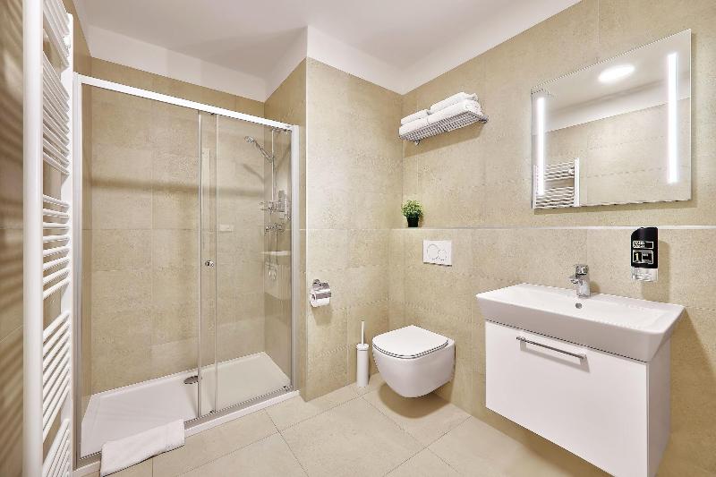 Downtown Suites Rubesova image