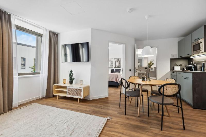 Limehome Oberhausen Paul Reusch Str image