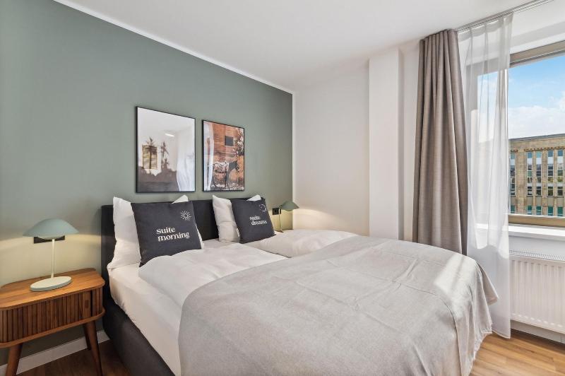 Limehome Oberhausen Paul Reusch Str image