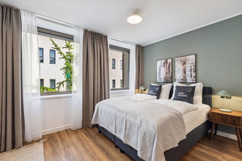 Limehome Oberhausen Paul Reusch Str image