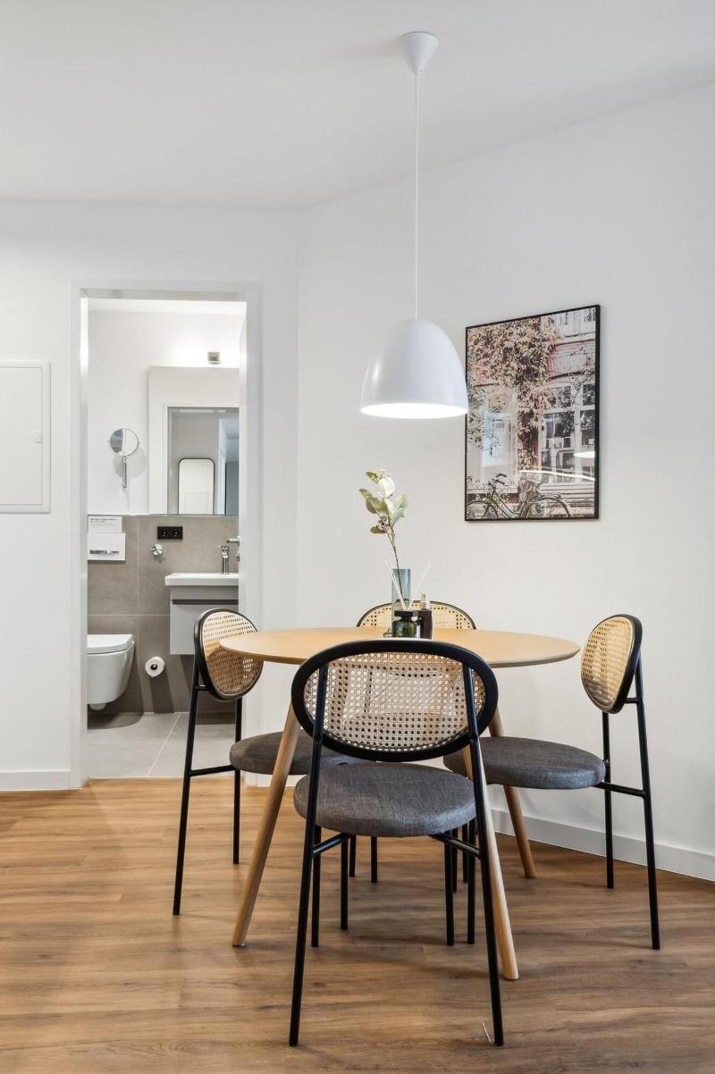 Limehome Oberhausen Paul Reusch Str image