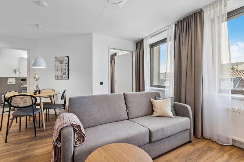 Limehome Oberhausen Paul Reusch Str image