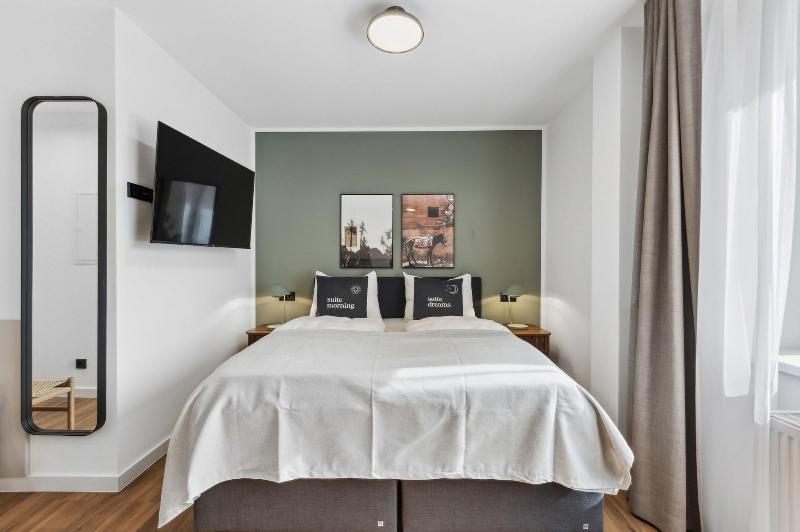 Limehome Oberhausen Paul Reusch Str image