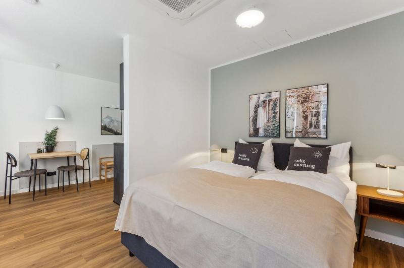 Limehome Oberhausen Paul Reusch Str image