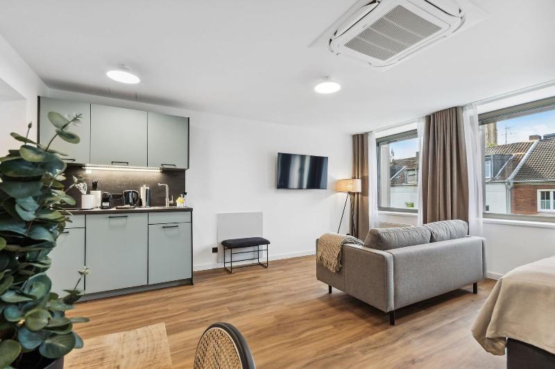 Limehome Oberhausen Paul Reusch Str image