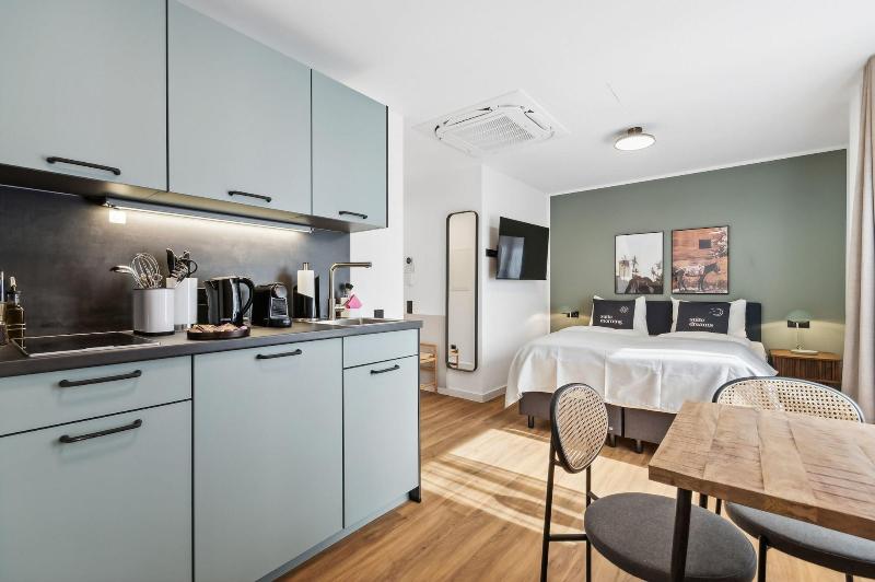 Limehome Oberhausen Paul Reusch Str image
