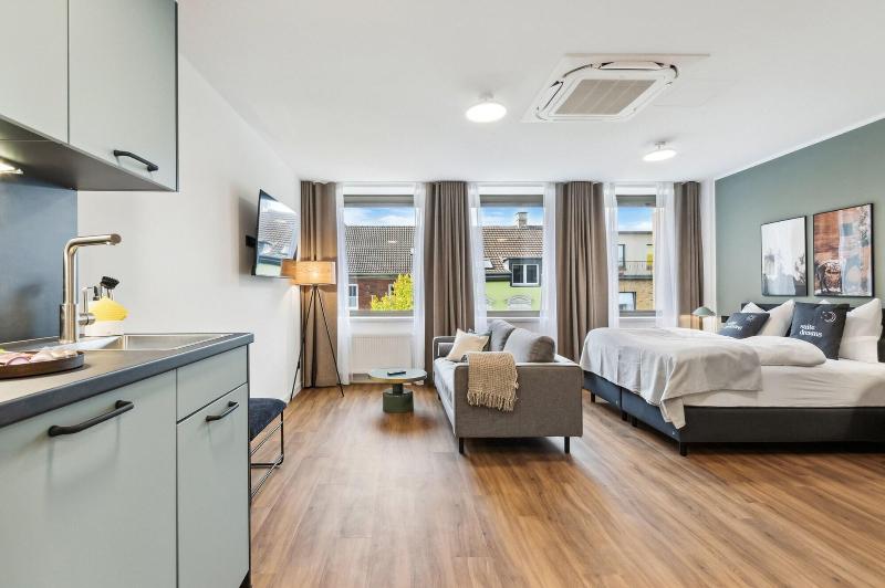 Limehome Oberhausen Paul Reusch Str image
