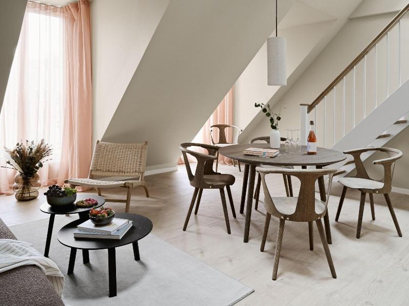 Aura Apartment Hotel image