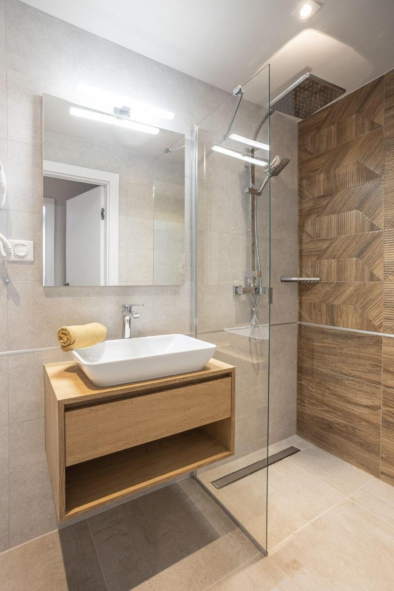 K46 Residence image