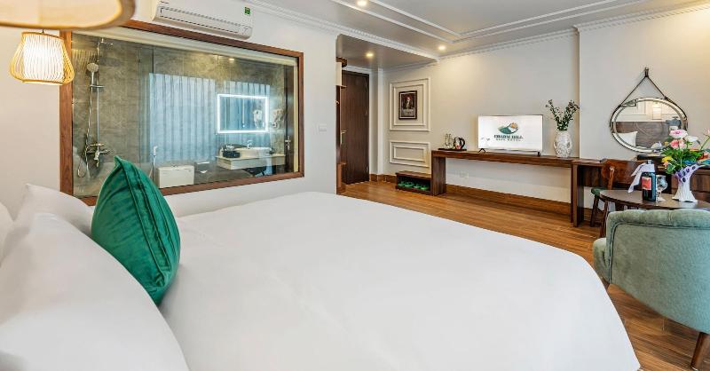 Charm Hill Sapa Hotel image