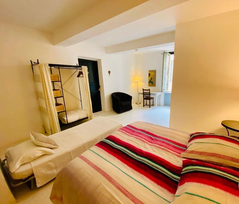 Logement Touristique Villa Euga Nie image