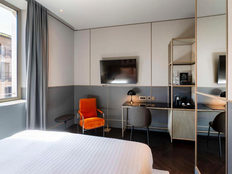 Radisson Collection Hotel Roma Antica image