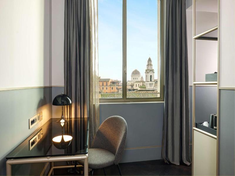Radisson Collection Hotel Roma Antica image