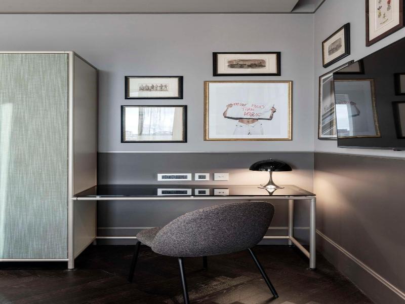 Radisson Collection Hotel Roma Antica image