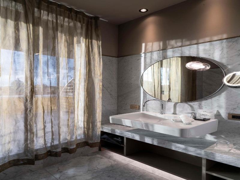 Radisson Collection Hotel Roma Antica image