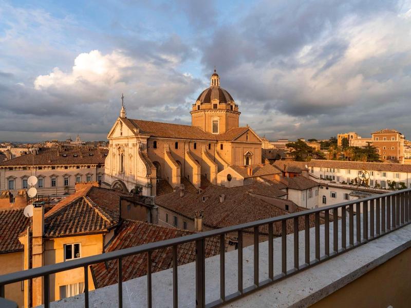 Radisson Collection Hotel Roma Antica image