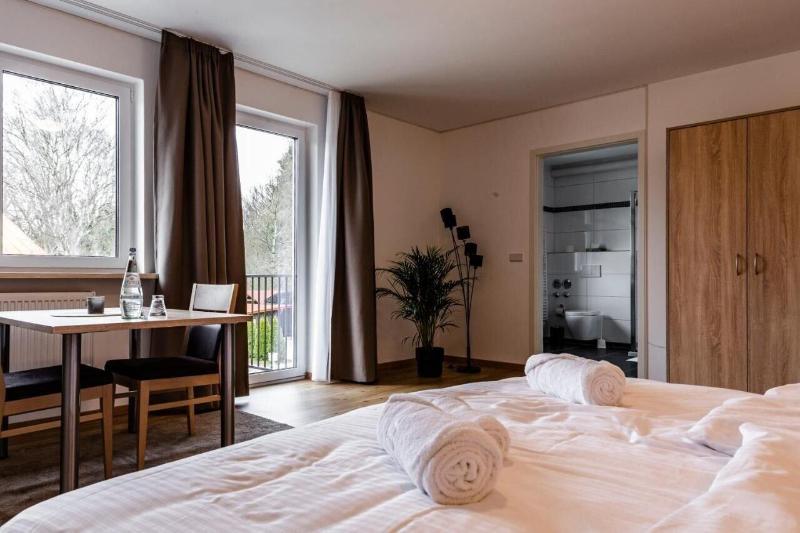 Motel Zur Dachsbaude image