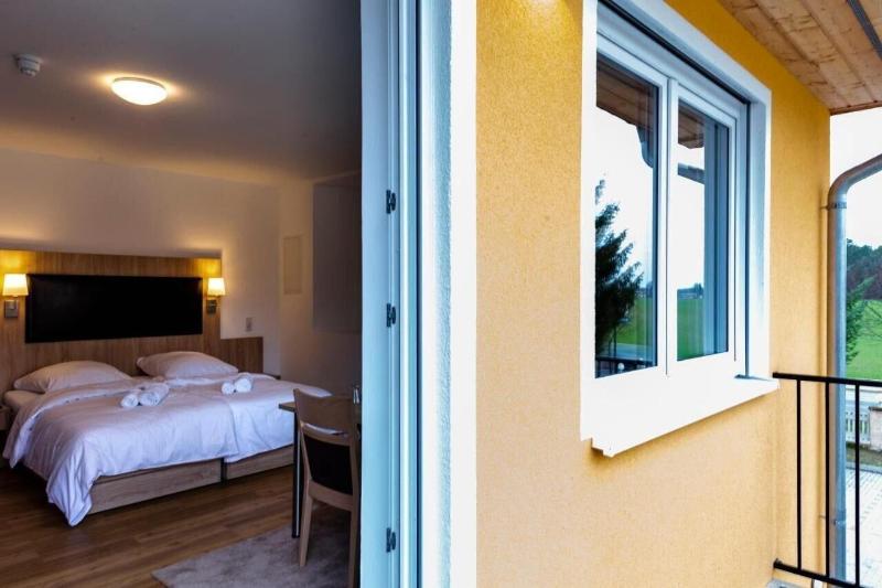 Motel Zur Dachsbaude image