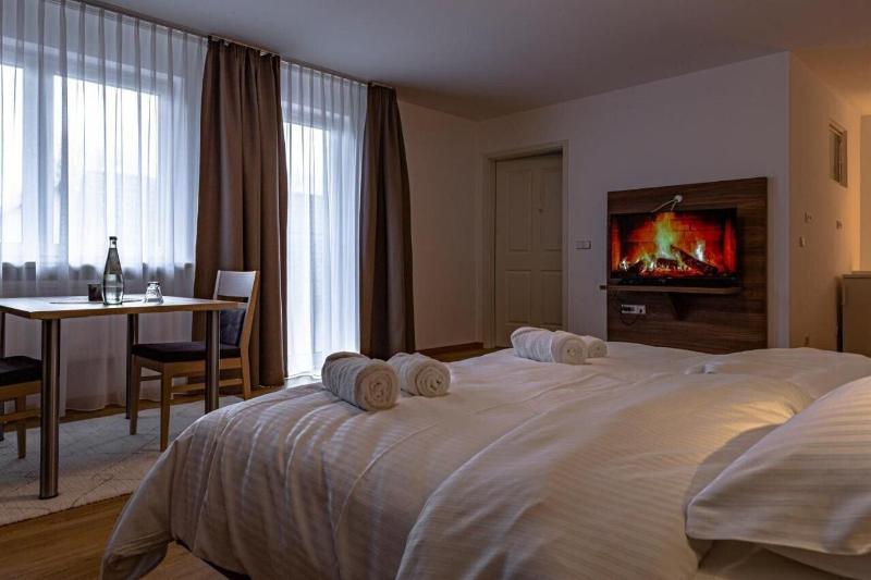 Motel Zur Dachsbaude image