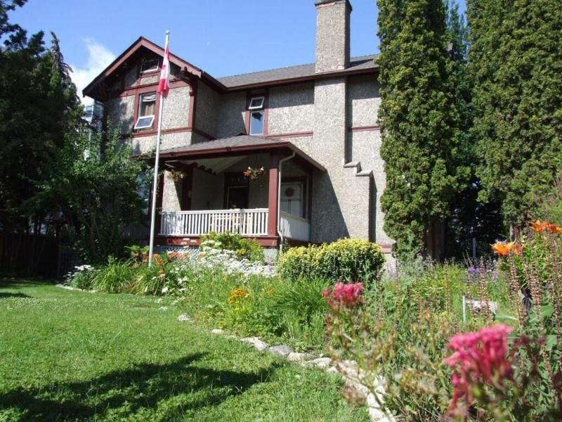 Stirling House Bed Breakfast
