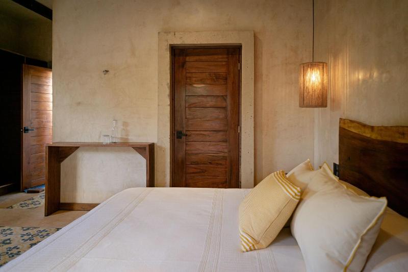 Mero Mero Hotel image