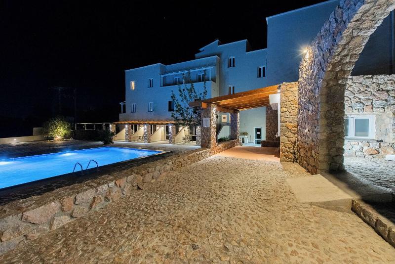 Gin Wellness Hotel