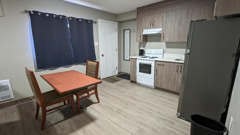 Riverside Motel image