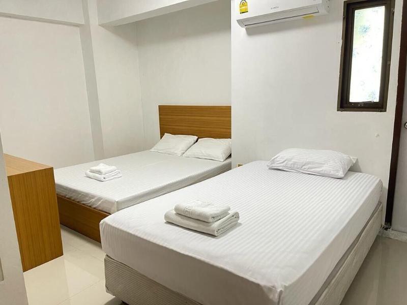 Palace Hostel image