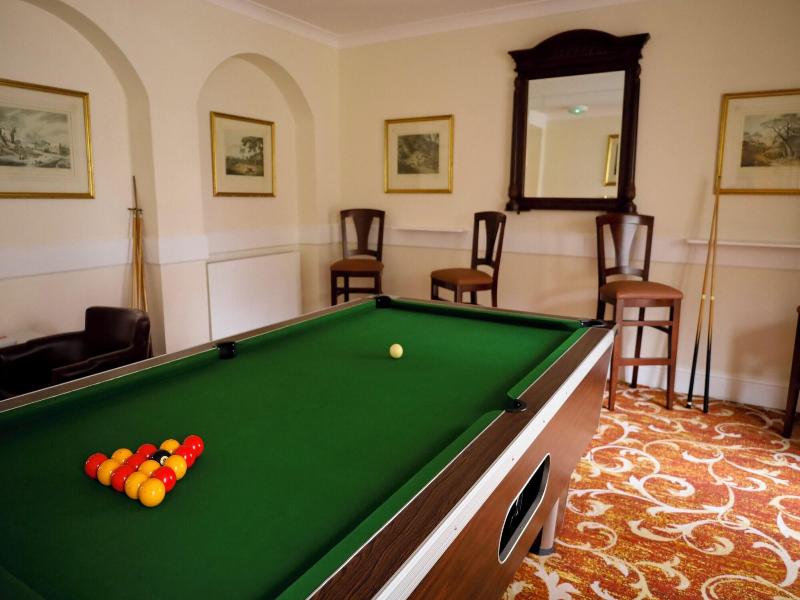 Royal Swan Ashley Manor image