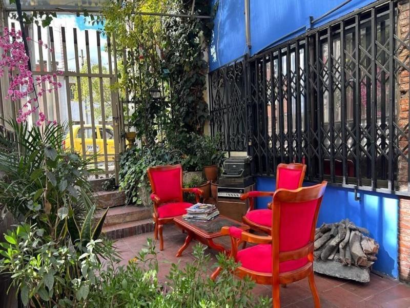 Hotel Calantha image