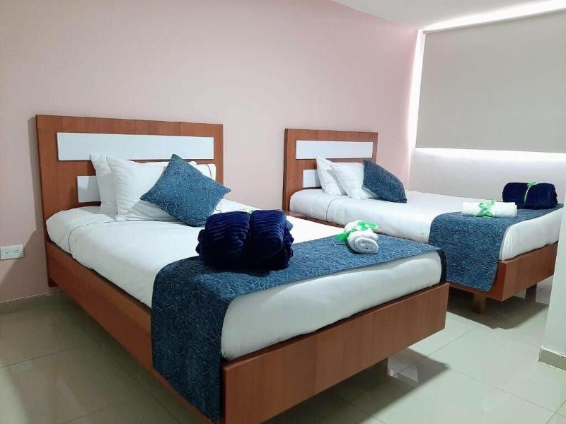 Hotel Calantha image