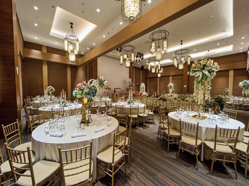 The Aurora Subic Hotel Managed By Hii image