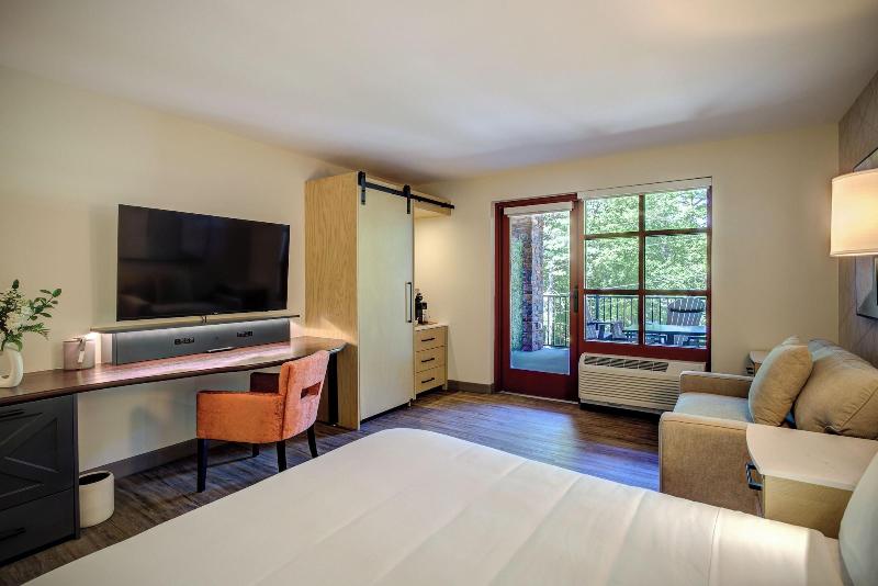 The Embers Hotel image